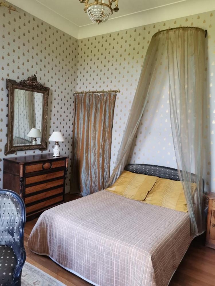 Chateau De Courseulles Courseulles-sur-Mer Quarto foto
